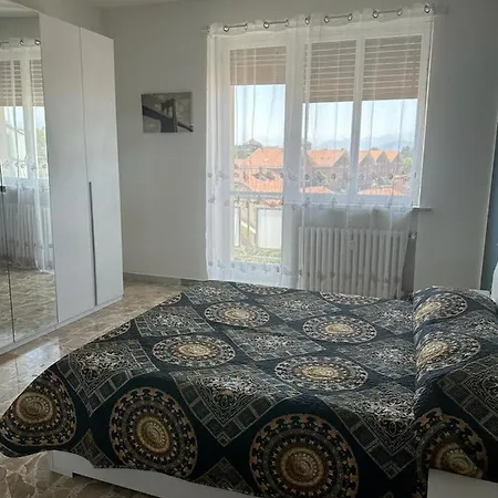 Apartmán Alloggio Stupinigi